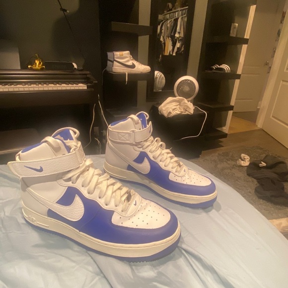 Size 12 men… Nike Air Force blue and white fairly new - Picture 3 of 5